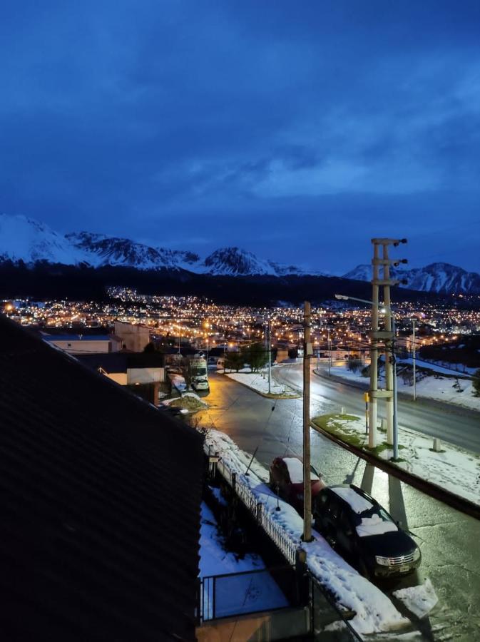 Vuelta al Mundo B&B Ushuaia Exterior foto